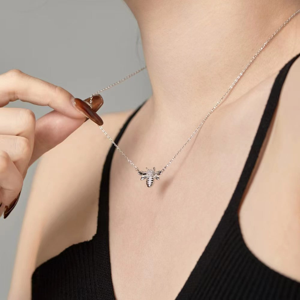 Bee necklace